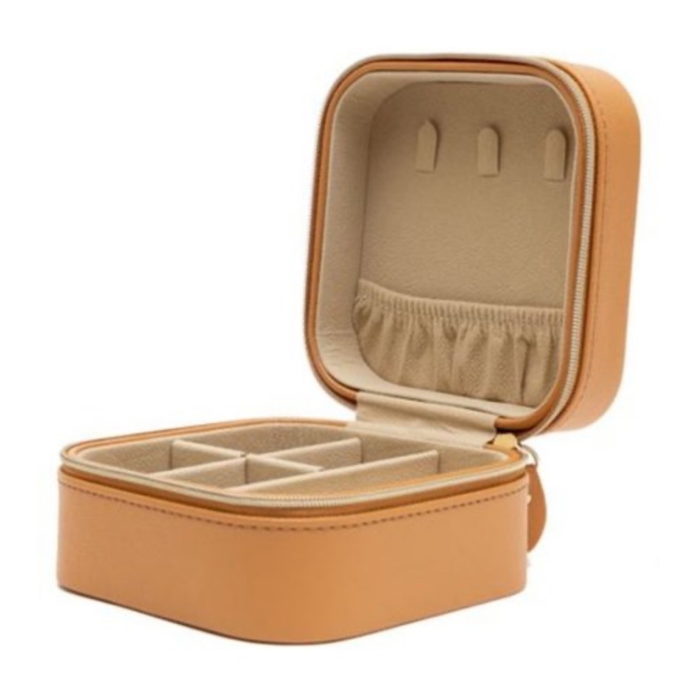 Samara Jewelry Box Travel Case Vegan Leather Camel Tan Zippered Pull Closure New